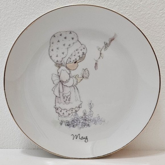 Precious Moments Months of the Year Plates - May - Picture 10 of 12
